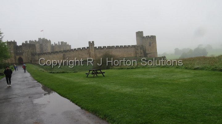 Alnwick - Castle - 1